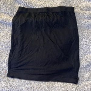 black pencil skirt